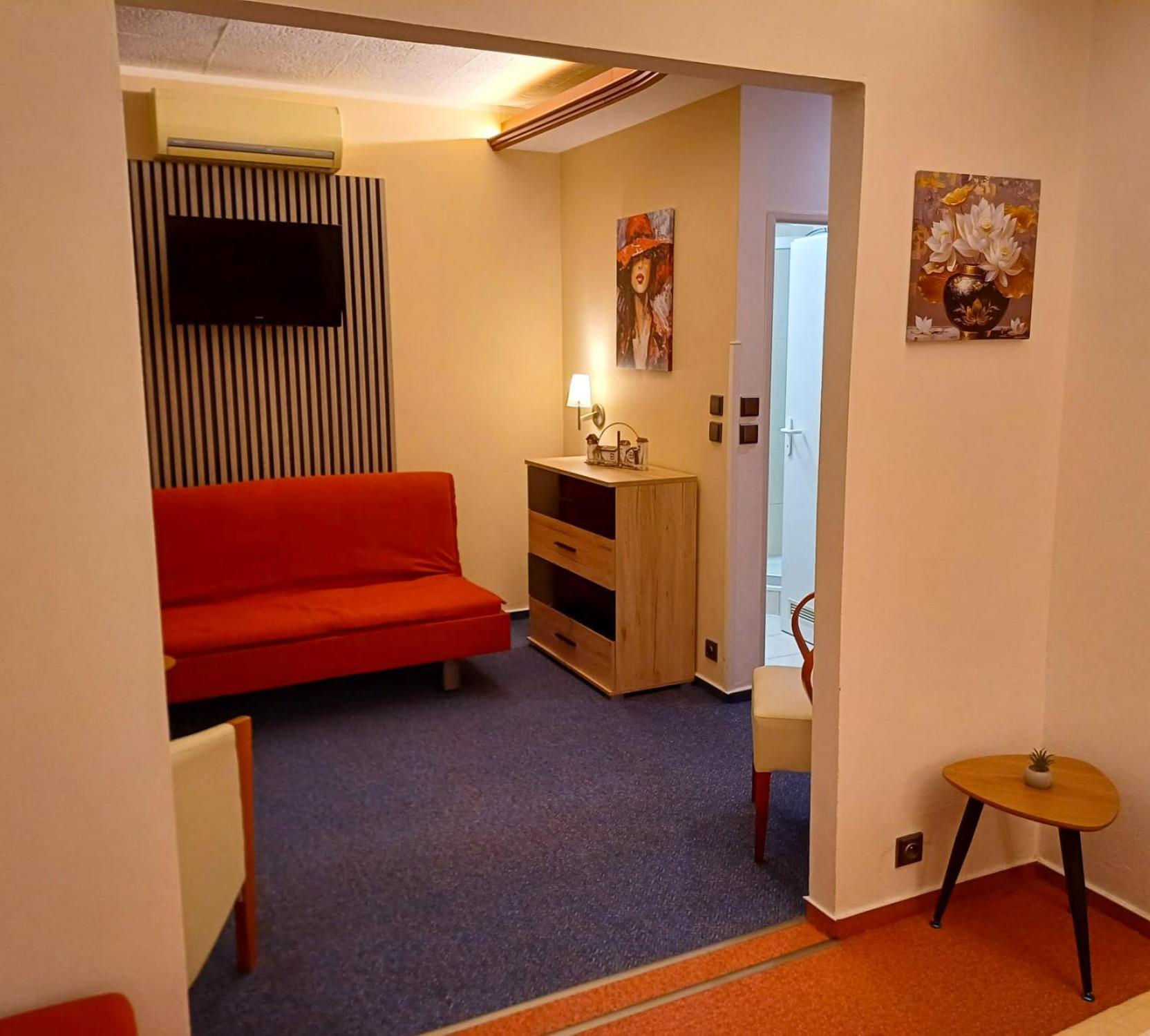 Wellness Hotel Stare Mesto Uherske Hradiste Bagian luar foto
